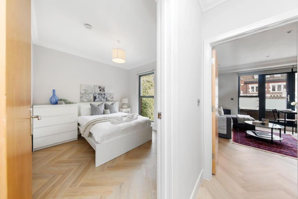 Pleasing 2Bed Flat 10Min To Wimbledon Tennis Court London Ngoại thất bức ảnh