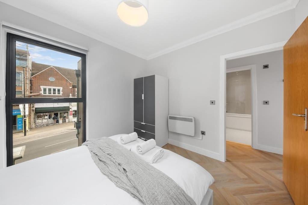 Pleasing 2Bed Flat 10Min To Wimbledon Tennis Court London Ngoại thất bức ảnh
