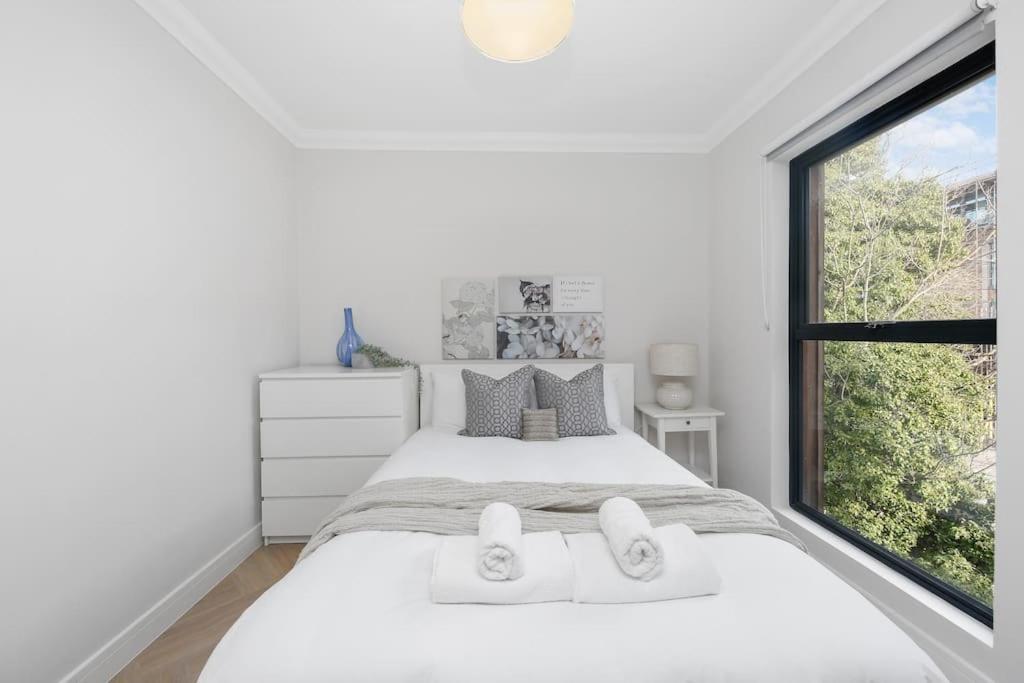 Pleasing 2Bed Flat 10Min To Wimbledon Tennis Court London Ngoại thất bức ảnh